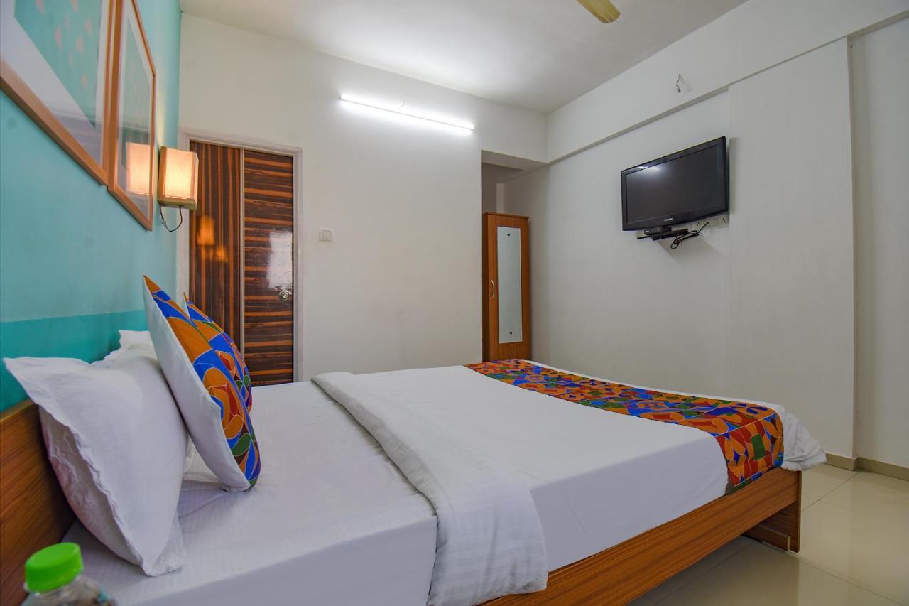 Fabhotel Aakiyo - Nr Balewadi -Chatrapati Shivaji Stadium Pune Exteriör bild
