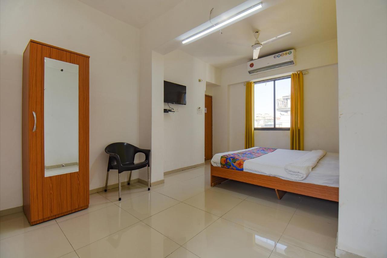 Fabhotel Aakiyo - Nr Balewadi -Chatrapati Shivaji Stadium Pune Exteriör bild